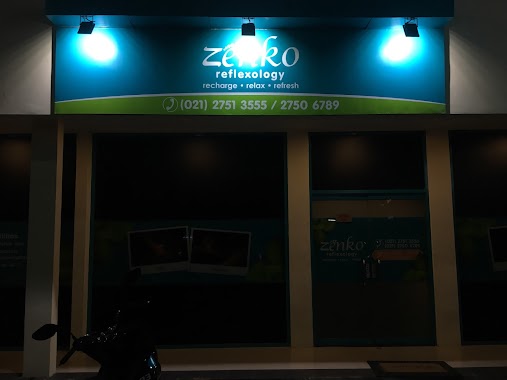 Zenko Reflexology, Author: Ahmad Arif