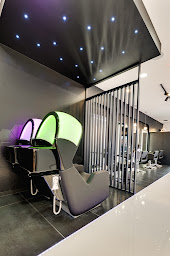 Photo n°7 de Hair Lounge (AOC COIFFURE ) à Avon (Salon de coiffure)