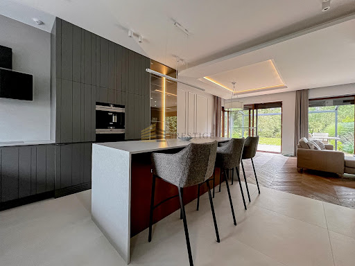 Prestige Real Estate Sp z o.o.