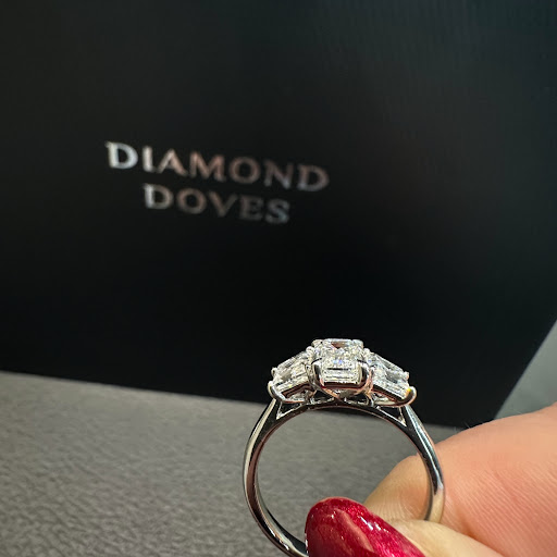 Diamond Doves - Hatton Garden Jewellers - Thumbnail