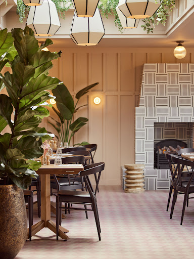 The Georgian, Haslemere