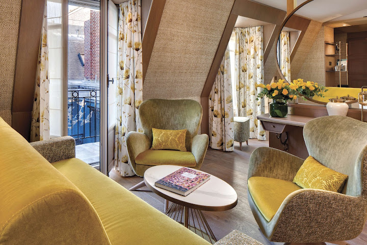 Demeure Montaigne by null