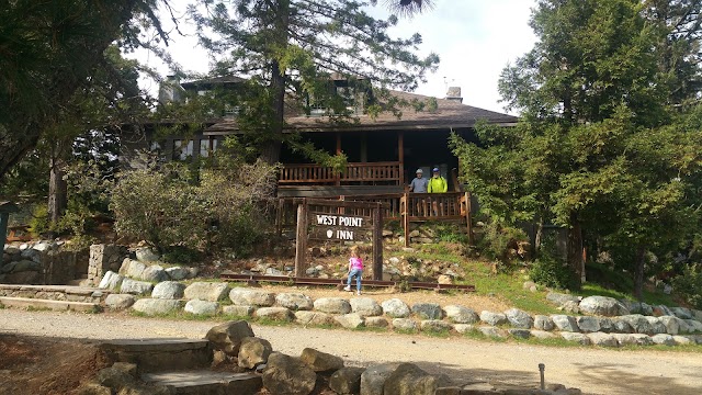 West Point Inn