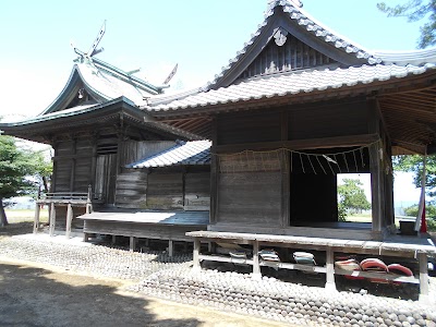 鶴田熊野神社