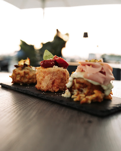 EVO - Pizza Contemporanea di Puglia Gallery - Italy