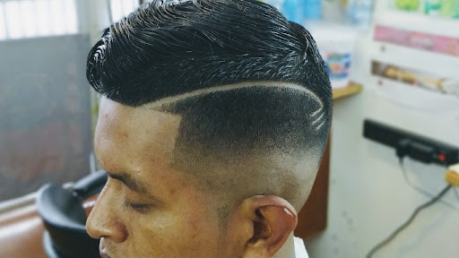 Rayon's Barberia & Tattoo