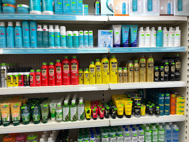Beauty Queens Hair & Cosmetics (Wood Green) Phone number