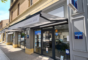 Photo n°2 de Agence immobilière Laforêt Salon-De-Provence (Transaction, Location, Gestion Locative, Immobilier Commercial, Viager, Neuf) à Salon-de-Provence (Agence de location immobilière)
