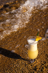 Photo n°28 de OMEA BEACH - Restaurant Bord de Mer Porto Vecchio à Porto-Vecchio (Restaurant de tapas)