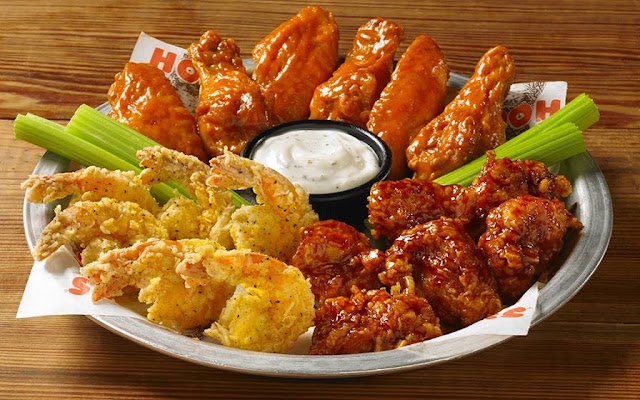 Hooters Hong Kong