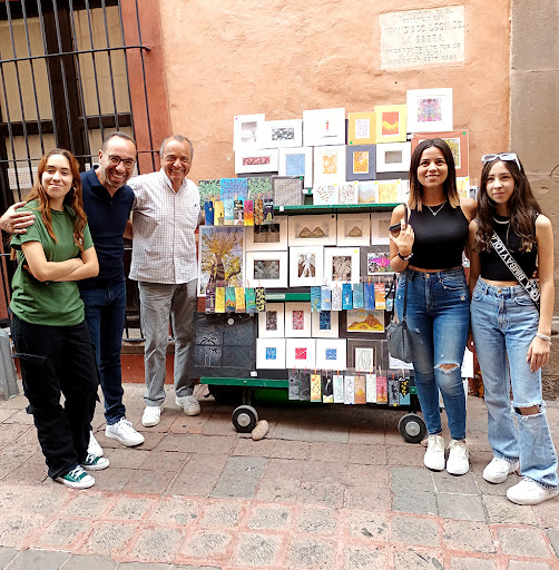 Arte Decorativo, Expresiones Artísticas en Lienzo, Papel, MDF, Muebles, Muros y Fotografía. Autor Jesús de Avila