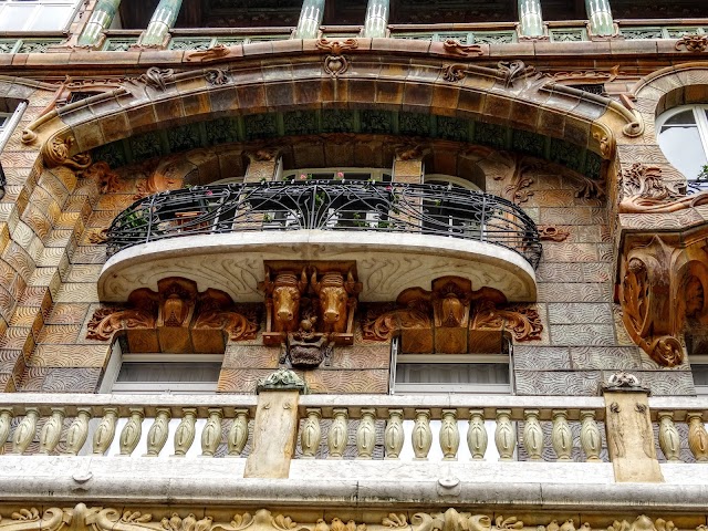 Lavirotte Building