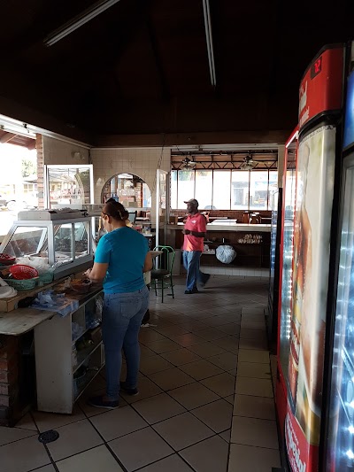 Photos of Pollitos La Cumbre