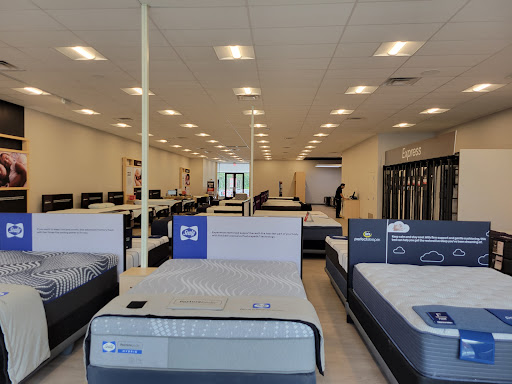 Mattress Firm Studio City - Thumbnail