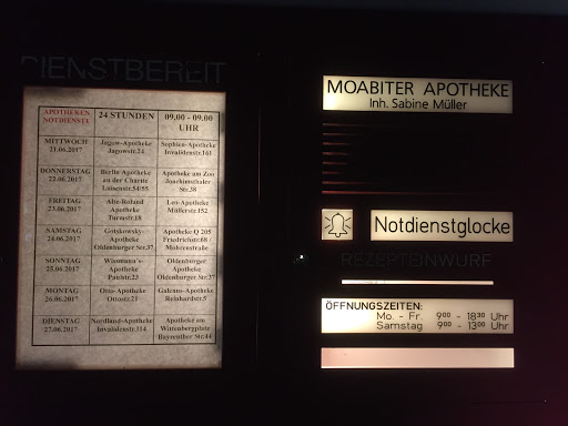 Moabiter Apotheke - Visual