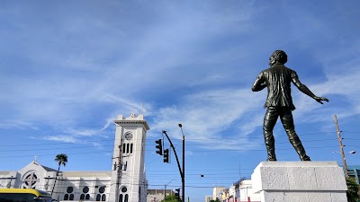 Photos of Saint William Grant Park