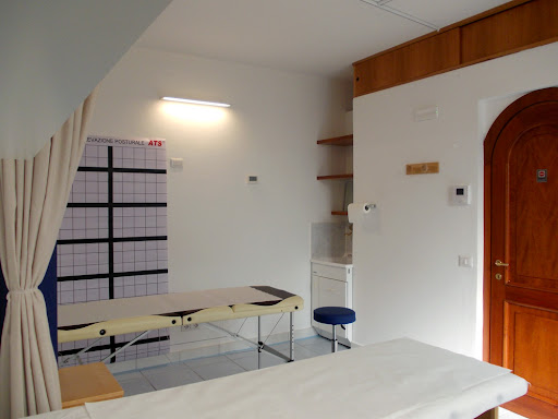 Studio Votta - Osteopatia, Rieducazione posturale, Fisiokinesi - Montorfano - Thumbnail