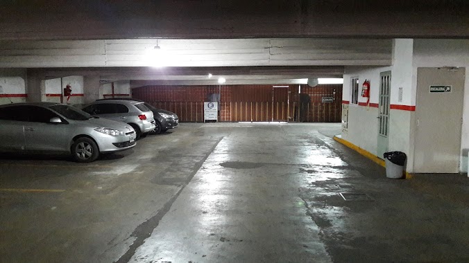 Garage Acevedo, Author: Matías Barasch