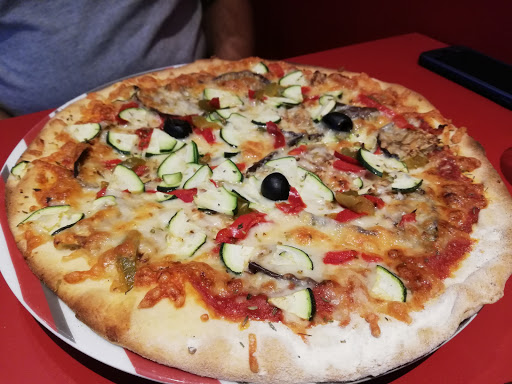 Pizzas et petits plats