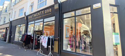 One Twenty One Preloved - Thumbnail