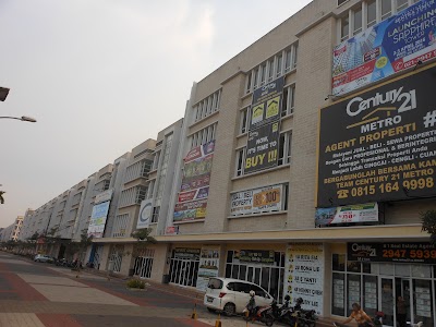 Photos of Century 21 Metro