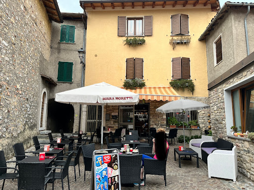 Bar Silvana - Thumbnail