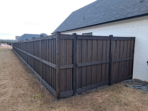 TOPS Fence & Deck Staining - Thumbnail