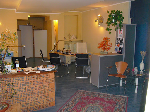 Agenzia immobiliare Valia'S Corporated S.N.C. Di Dell'Occhio Valerio E Palumbo Rosalia