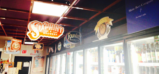 Pier Liquors