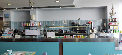 Eric’s Cafe - Visual