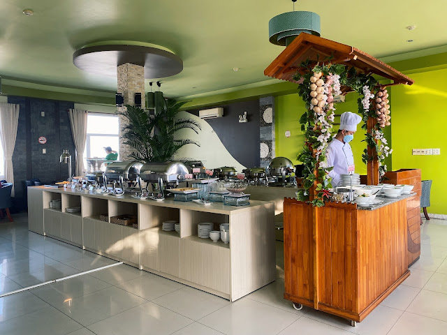 Hoa Binh 1 Restaurant by null