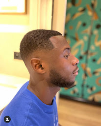 Photo n°9 de Yes Cut à Paris (Salon de coiffure)