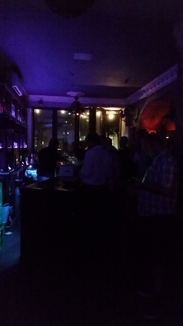 Kitty Cheng Bar