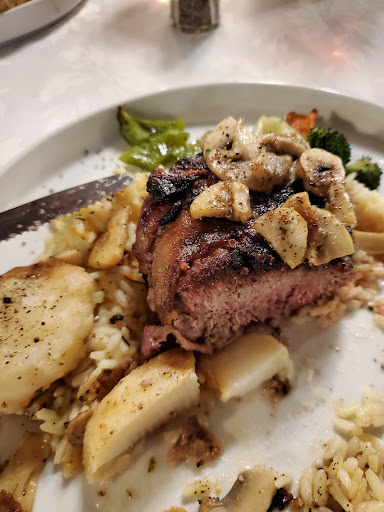 Apollo Restaurant & Tavern Gallery - Canada