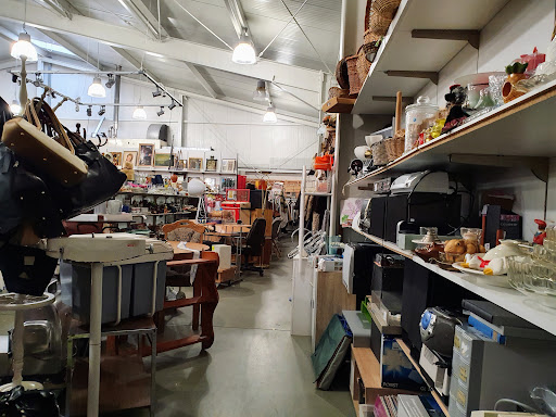 Dauerflohmarkt Regalvermietung Vielfalt in Kall, Thrift Shop - Thumbnail