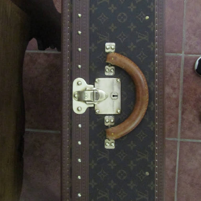 Louis Vuitton Alzer 75 Trunk Coffee Table