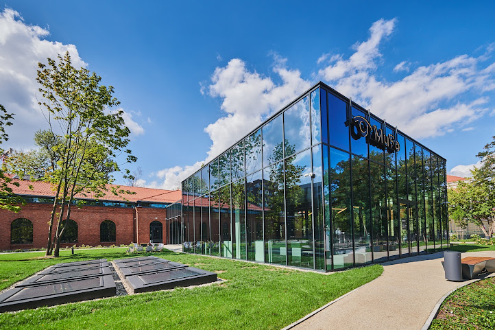 Muzeum Fotografii w Krakowie - MuFo Rakowicka by null