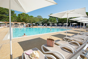 Photo n°1 de Camping Plage Du Dramont à Saint-Raphaël (Agence de location de maisons de vacances)