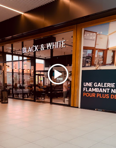 Photo 2 - Black & White Burger Roncq