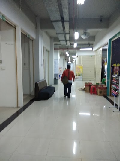 Photos of Hartono Trade Center HTC