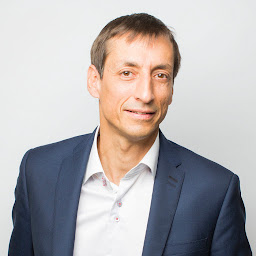 Photo n°1 de Dr Rémy Touzard à Paris (Chirurgien orthopédiste)