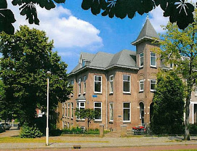 Psychologenpraktijk met ervaringsdeskundige hulpverlening (PEH) Sweerts de Landasstraat 50, 6814 DG Arnhem, Nederland