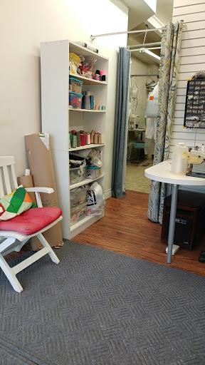Broadview Dry Cleaners - Thumbnail