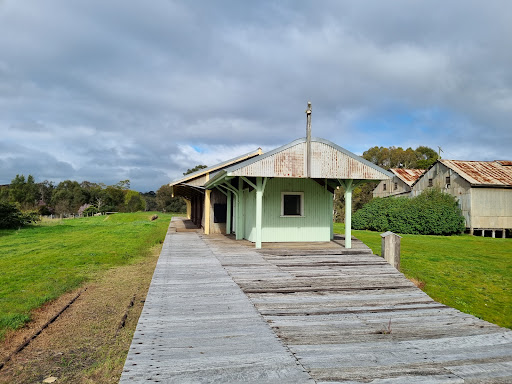 Casterton Railway Station - Thumbnail