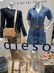 Photo n°19 de Ladies Only - Boutique de vêtements à Biganos (Boutique d'accessoires de mode)