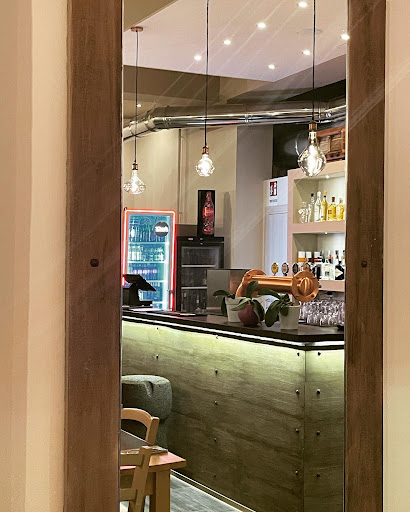 Plug Bistrot - Visual