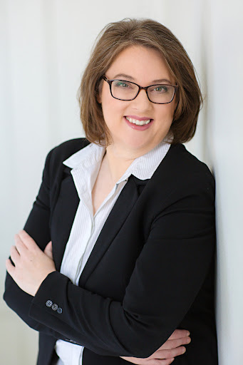 Lisa Stoneham - Thumbnail