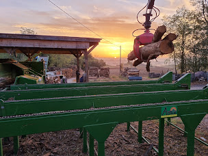 Photo n°15 de bruneau bois à Auty (Magasin de bois de chauffage)