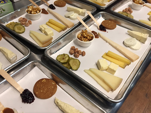 curds&co by null