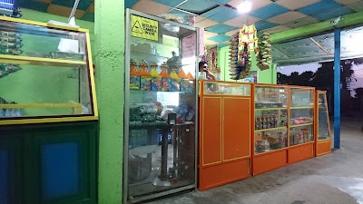 Photos of Suja Hotel Kathiravely